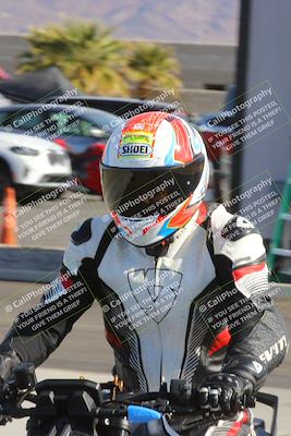 media/Mar-20-2023-Moto Forza (Mon) [[d0bbc59e78]]/Around the Pits/